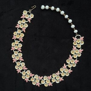 Enamel Flower Vintage Necklace